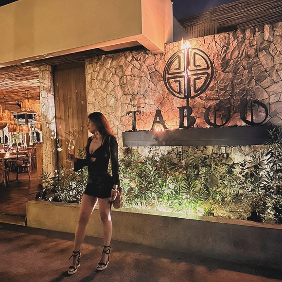 Dresses & Skirts - 💕✨MEET YOUR SELLER 😘💕✨